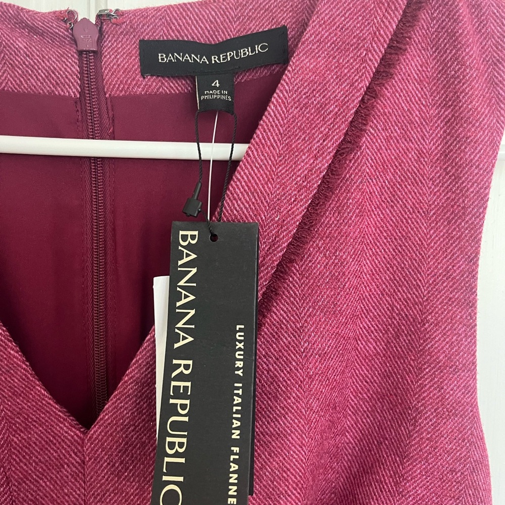 NWT! Beautiful pink work dress